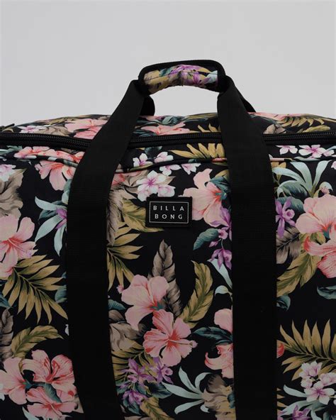 billabong wheeled travel bag